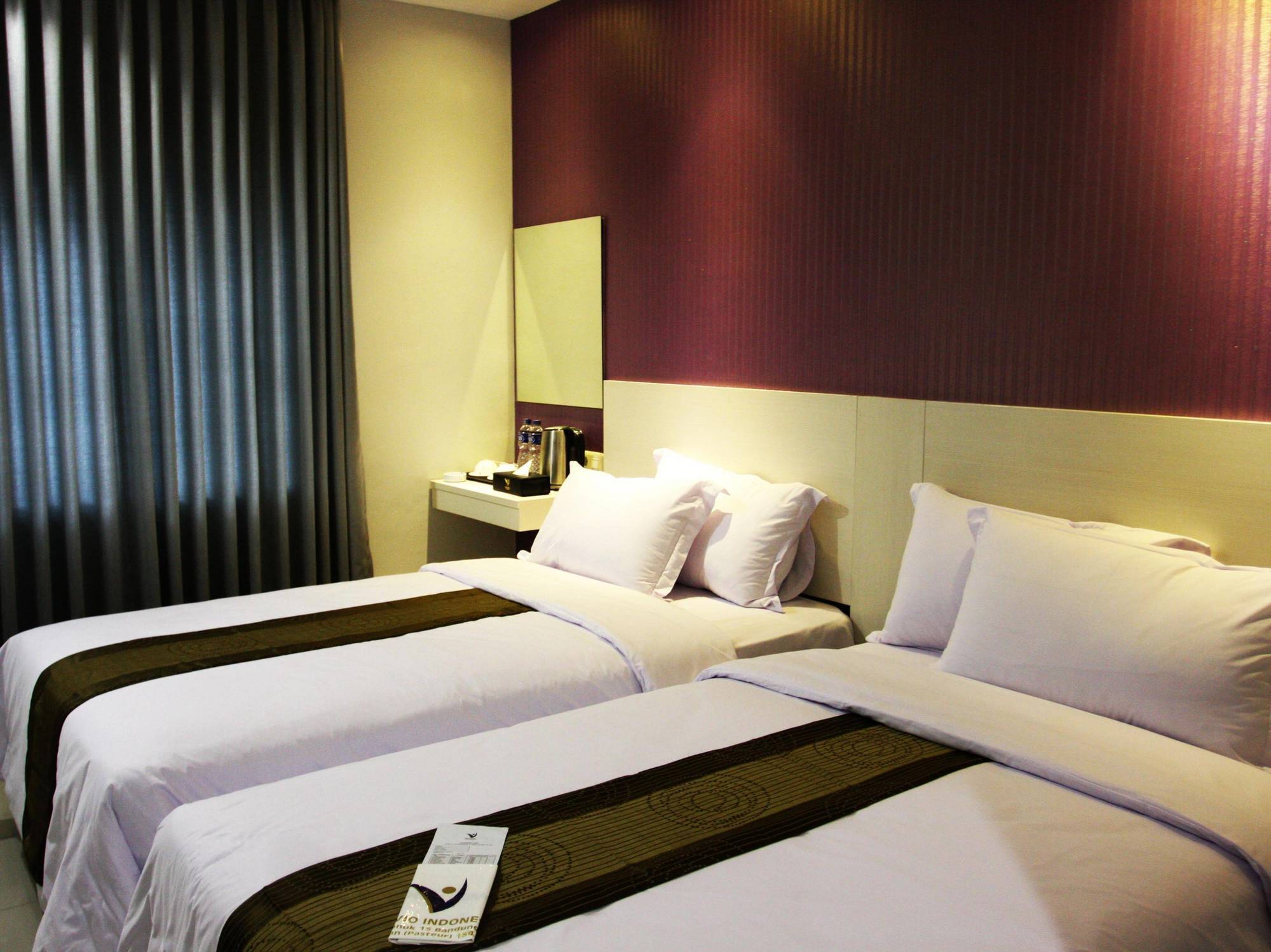 Vio Surapati Bandung Hotell Eksteriør bilde