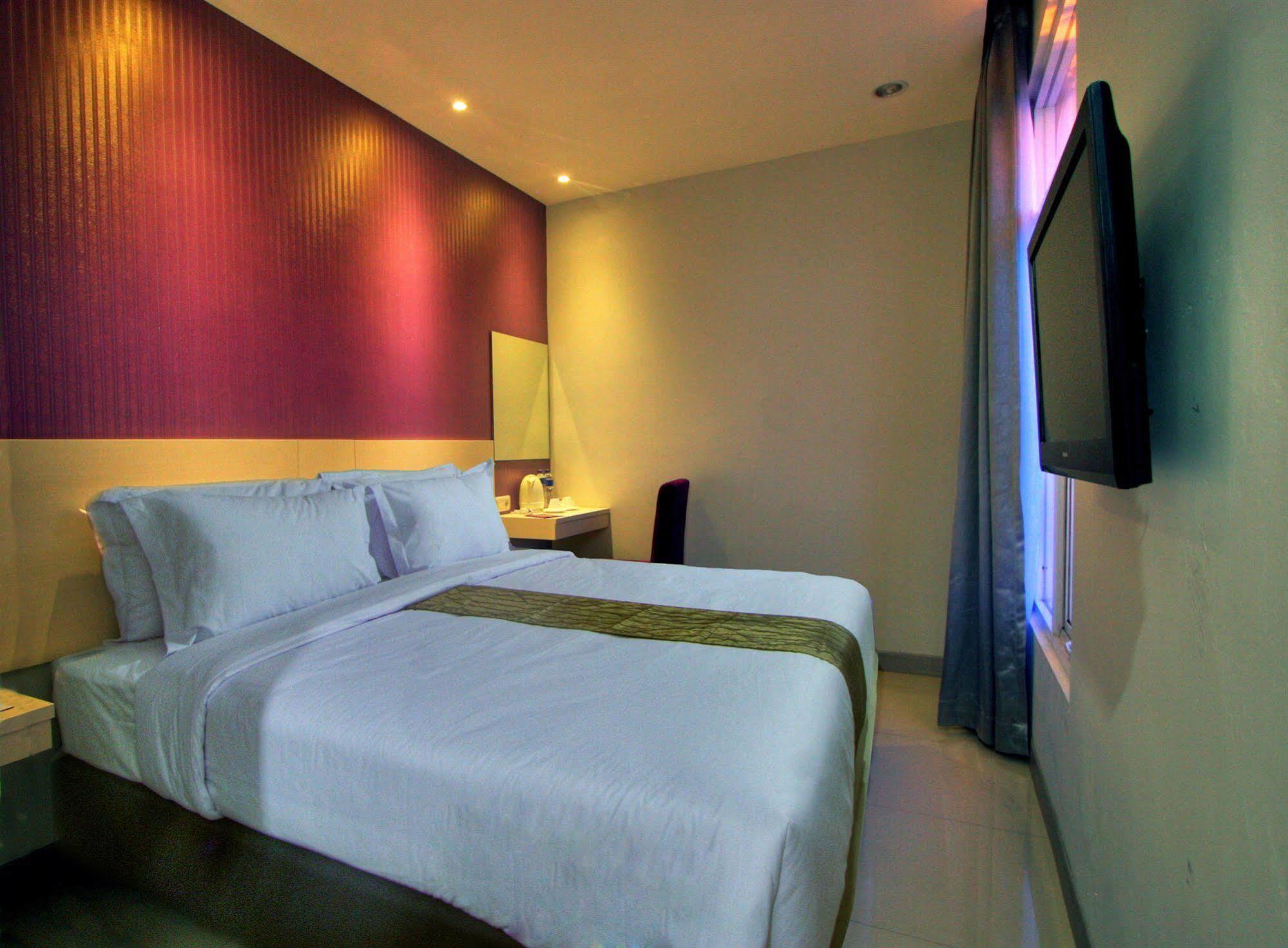 Vio Surapati Bandung Hotell Eksteriør bilde